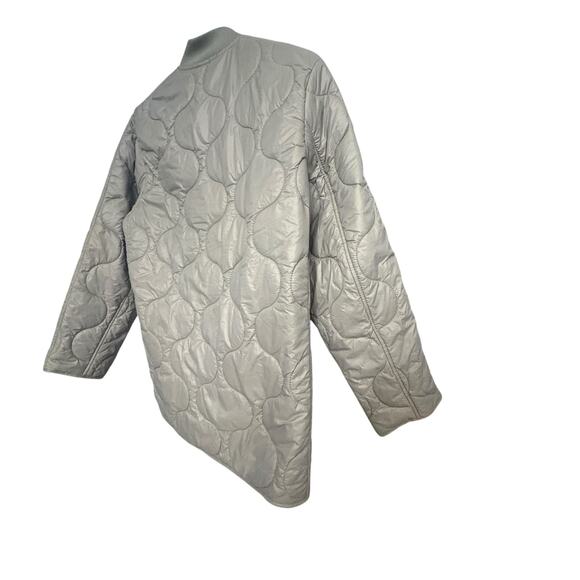 MNG Sage Green Light Weight Quilted Thin 4 Snap Closure Puffer Jacket sz XS - Picture 6 of 11